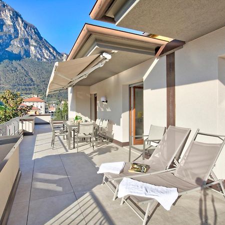 Antares150M From The Lake - Happy Rentals Riva del Garda Kültér fotó